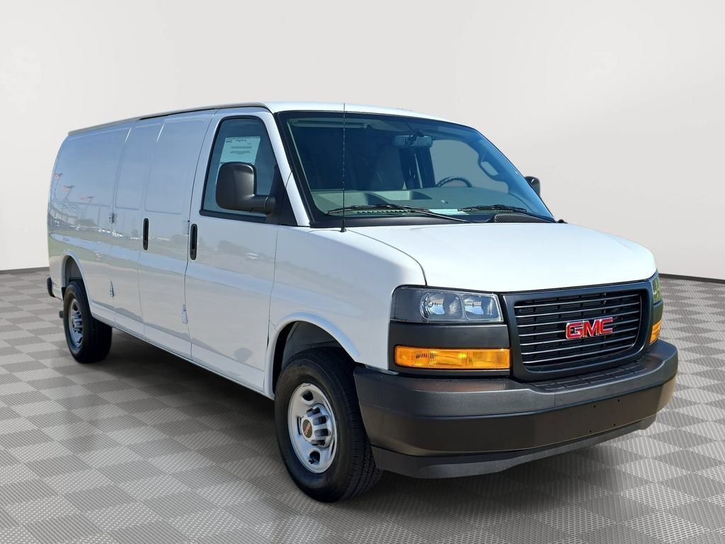 New 2026 GMC Savana 3500 Extended w/ Driver Convenience Package
