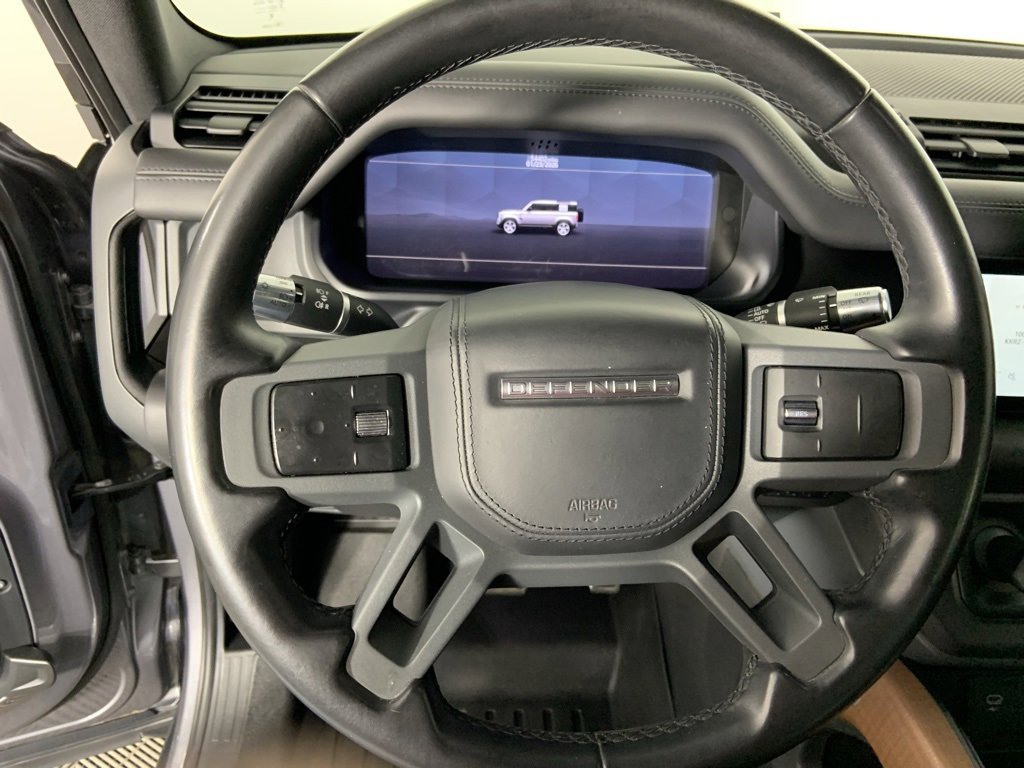 Used 2020 Land Rover Defender 110 X image 31