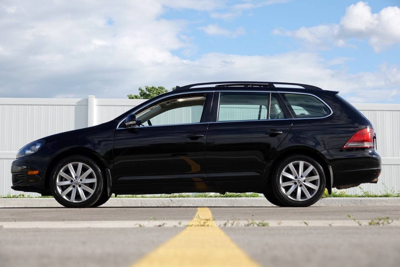 Used 2012 Volkswagen Jetta TDI FWD image 9