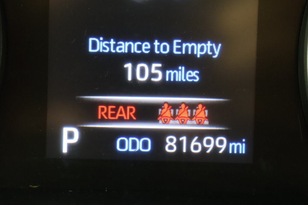Used 2022 Toyota RAV4 LE AWD/4WD image 13