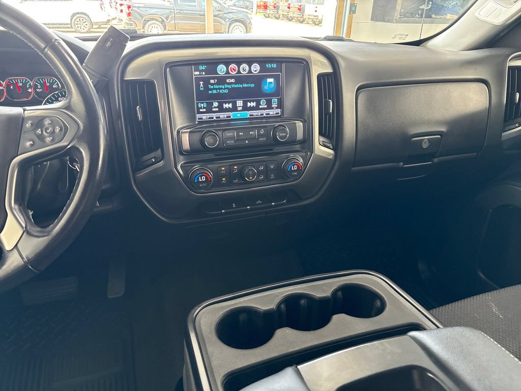 Used 2019 Chevrolet Silverado 1500 LT w/ All Star Edition AWD/4WD image 22