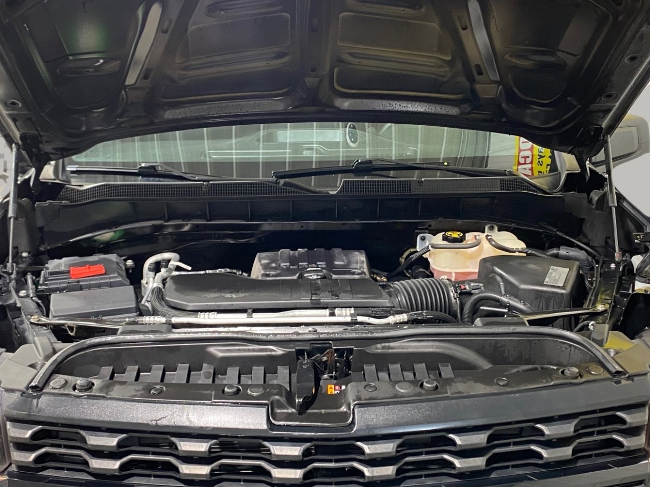 Used 2020 Chevrolet Silverado 1500 Custom w/ Custom Value Package image 20