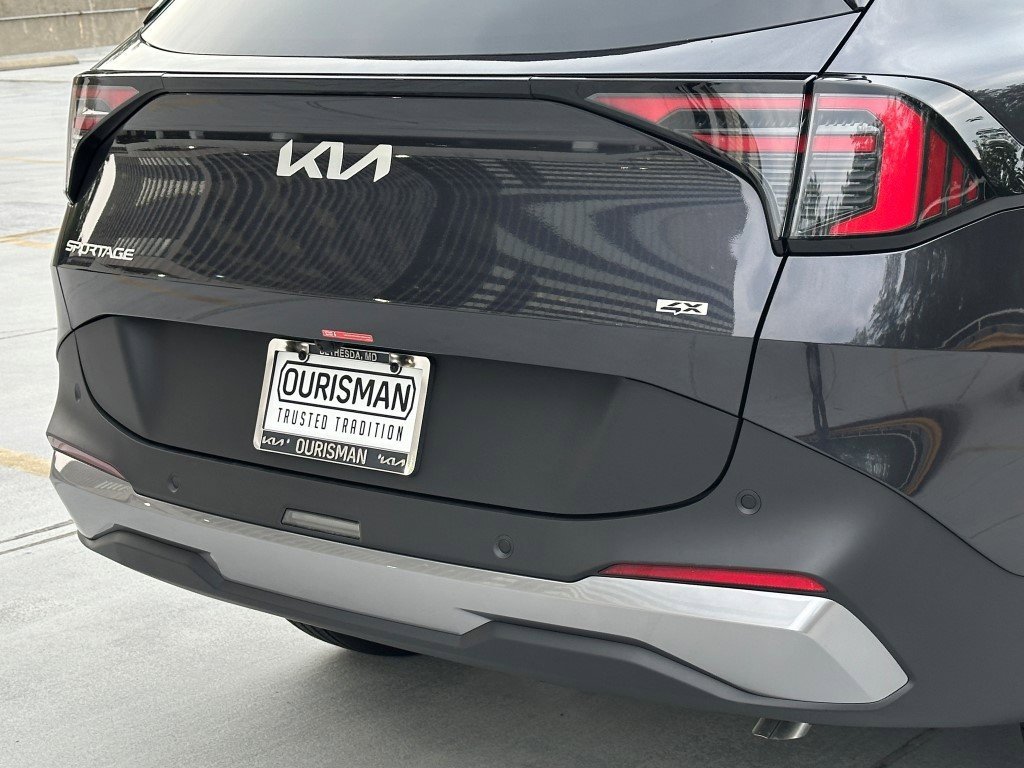 New 2026 Kia Sportage LX image 5