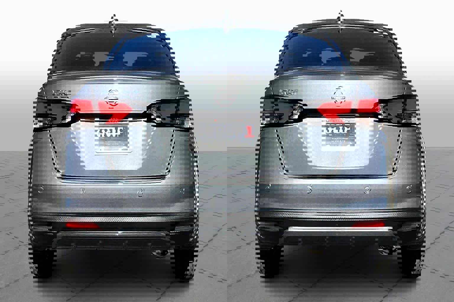 New 2025 Nissan Versa SV w/ Trunk Package image 4