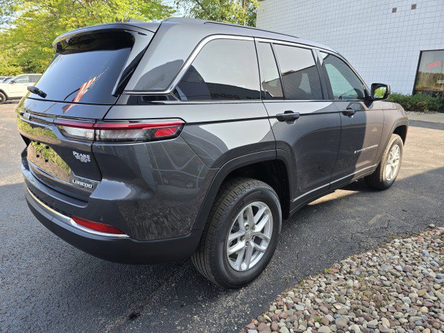 New 2025 Jeep Grand Cherokee Laredo X image 6
