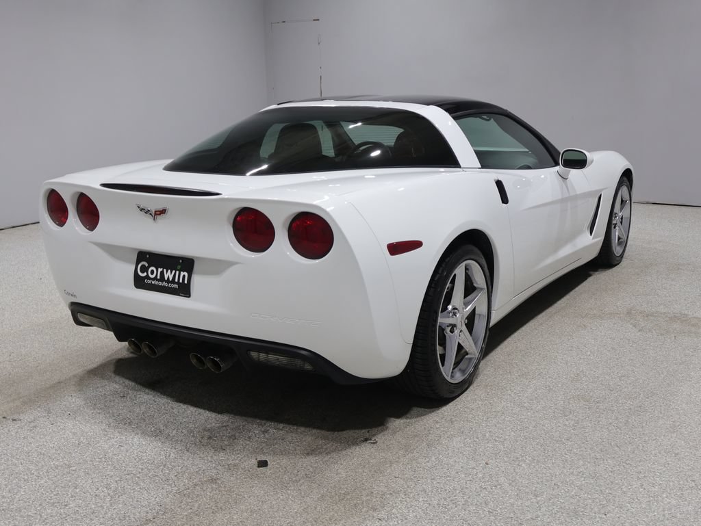 Used 2012 Chevrolet Corvette Coupe RWD video 2