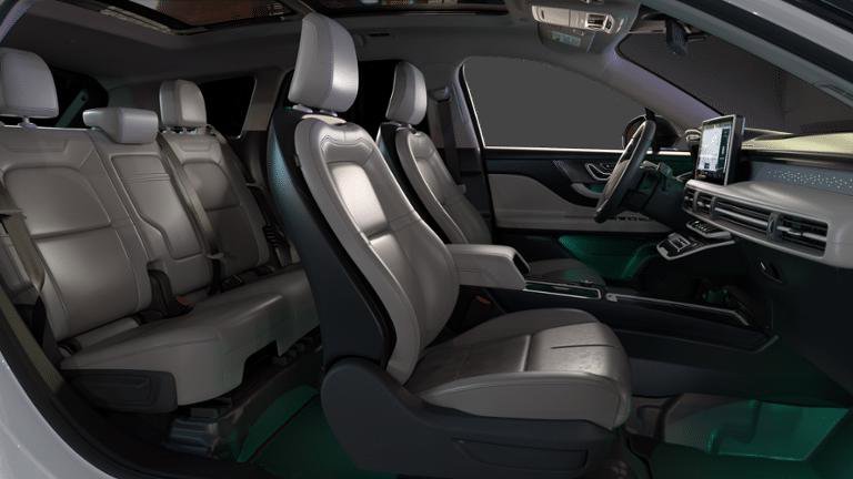 New 2026 Lincoln Corsair Grand Touring image 28