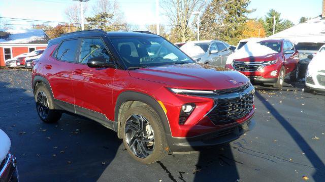 Used 2024 Chevrolet TrailBlazer RS w/ Convenience Package image 1
