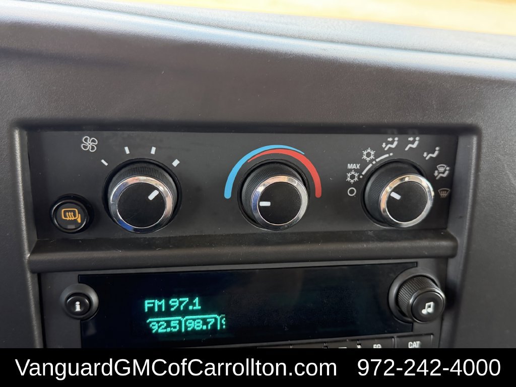 Used 2025 Chevrolet Express 3500 LT w/ LT Preferred Equipment Group RWD image 20