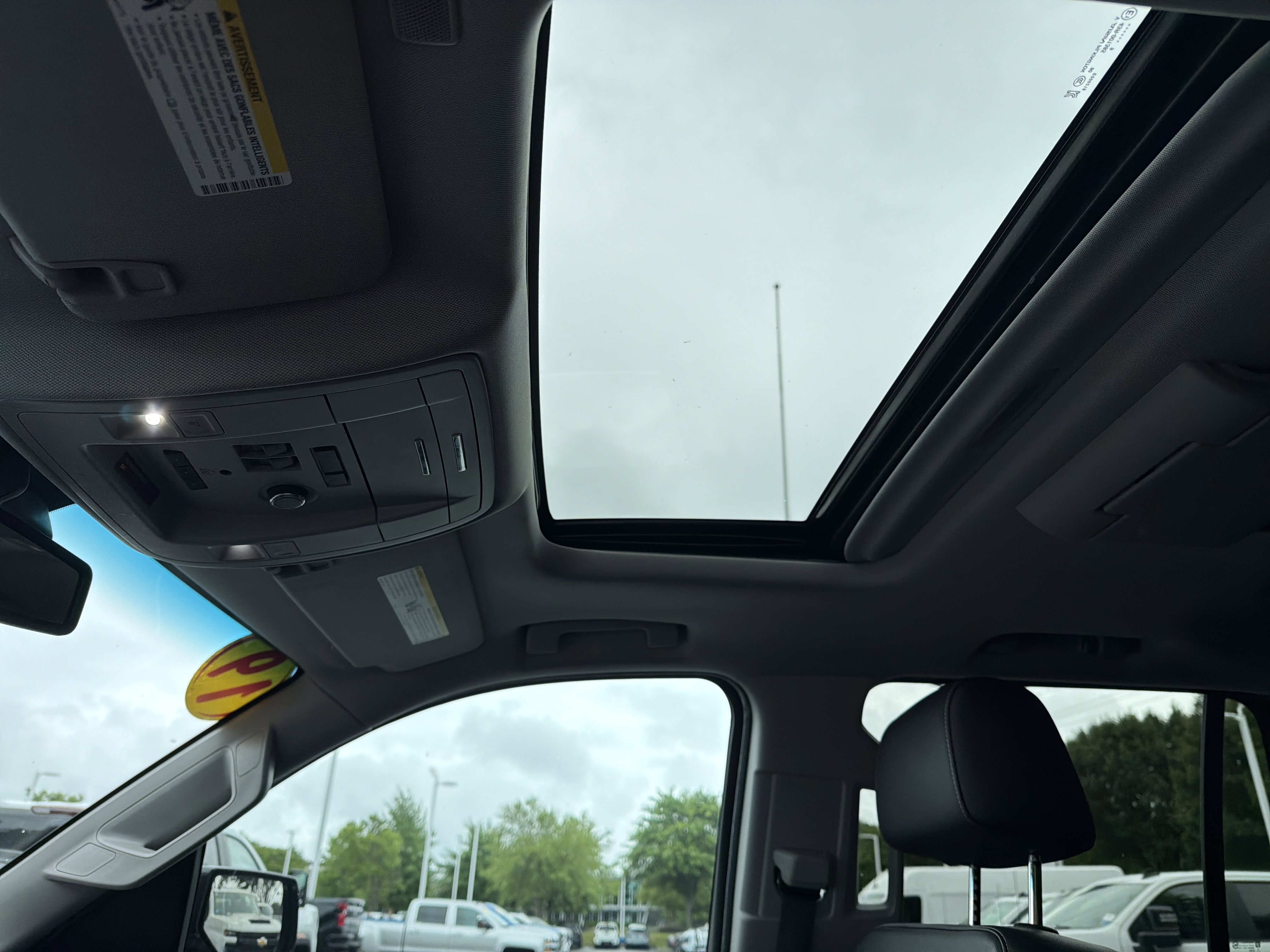 Used 2019 Chevrolet Tahoe LT AWD/4WD image 28