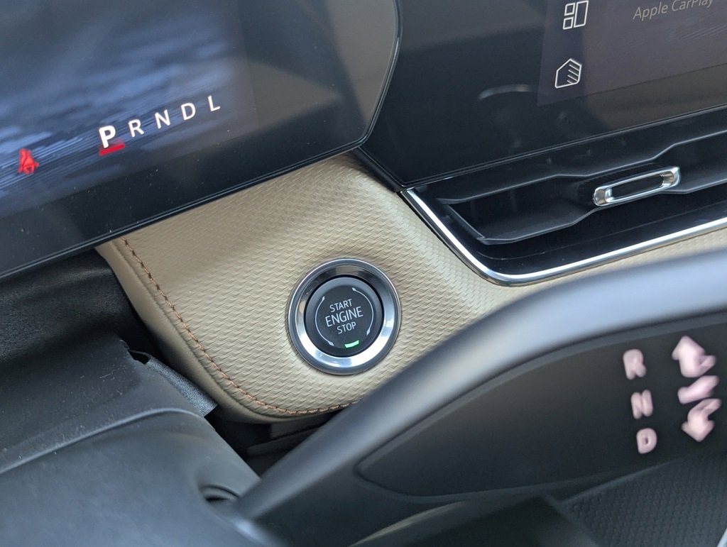 New 2026 Chevrolet Equinox ACTIV w/ Convenience Package III image 21