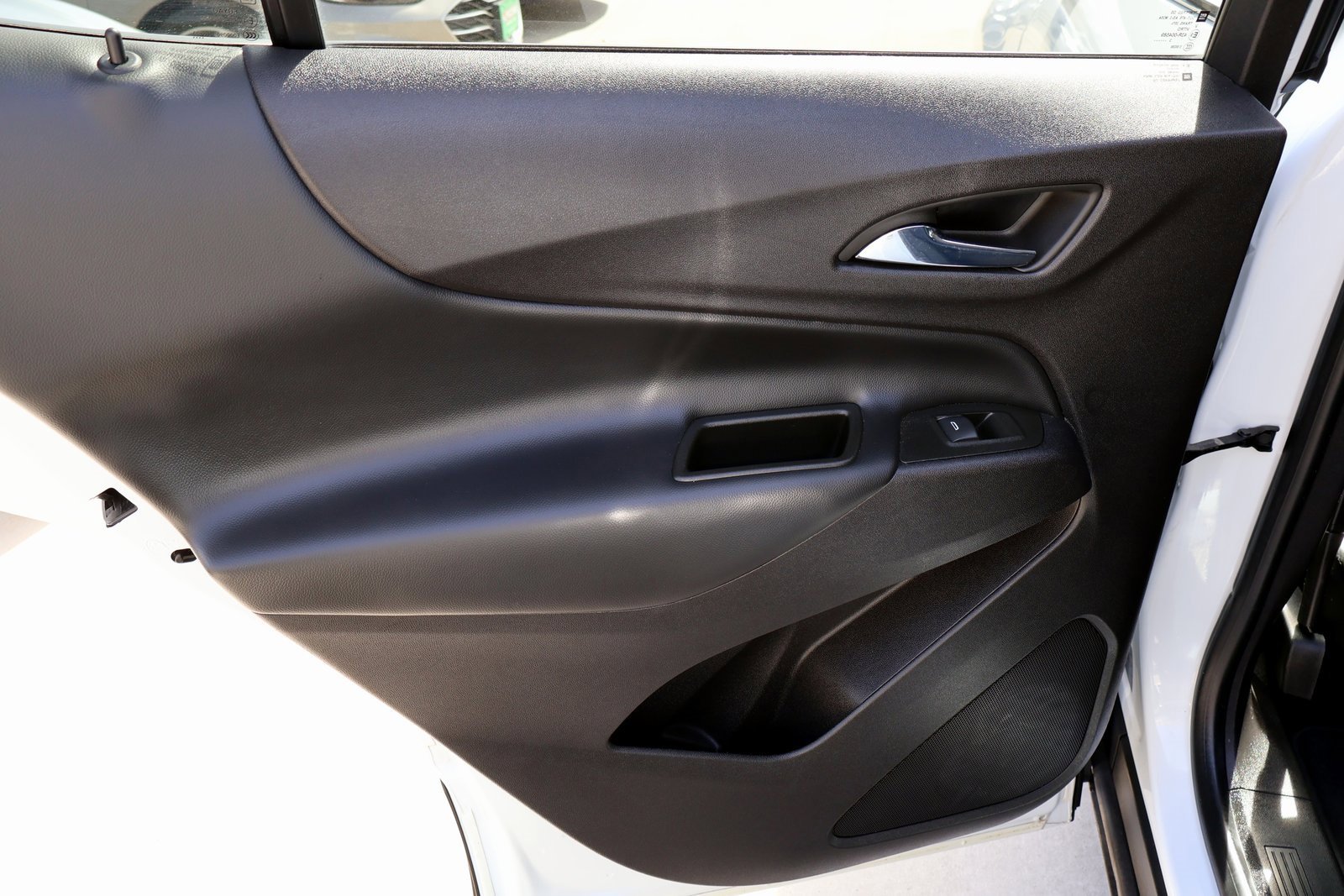 Used 2024 Chevrolet Equinox LT image 17