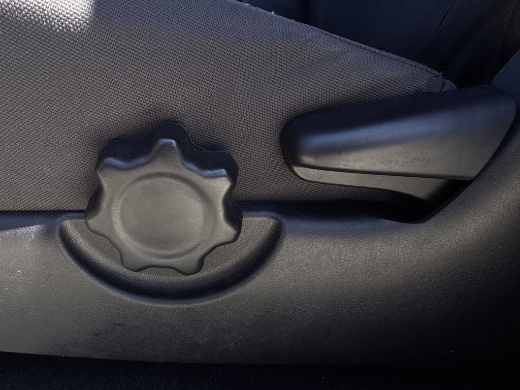 Used 2019 Toyota Tacoma TRD Off-Road image 26