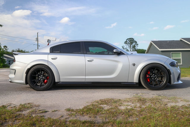 Used 2021 Dodge Charger SRT Hellcat RWD image 9