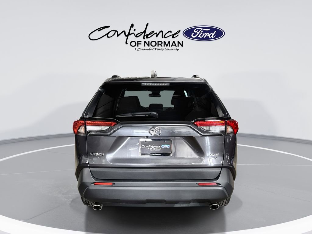 Used 2025 Toyota RAV4 XLE image 7