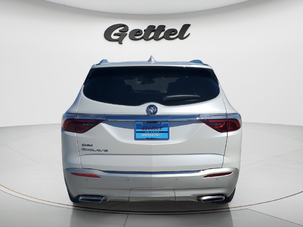 Used 2022 Buick Enclave Essence w/ Sound and Sites Package FWD image 6