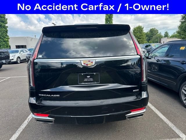 Used 2024 Cadillac Escalade Premium Luxury w/ Performance Package AWD/4WD image 5