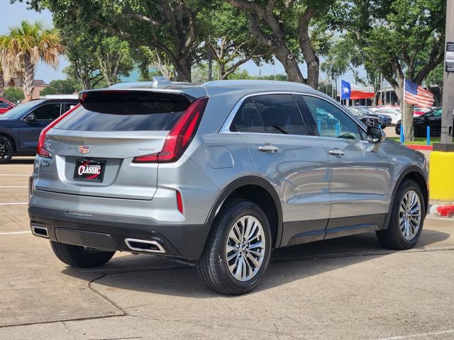 Used 2025 Cadillac XT4 Premium Luxury FWD image 7