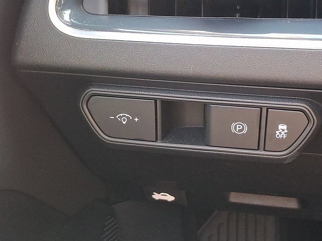 Used 2025 Kia K4 EX FWD image 26
