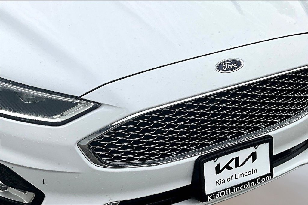 Used 2019 Ford Fusion Titanium AWD/4WD image 30
