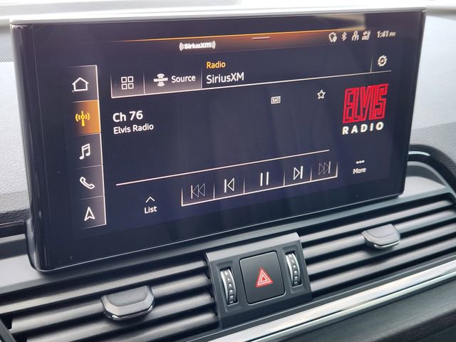 Used 2023 Audi Q5 2.0T Premium w/ Convenience Package image 16