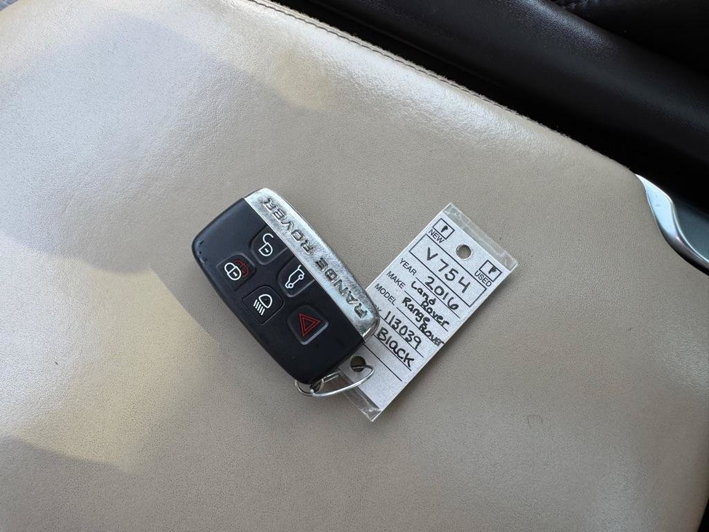 Used 2016 Land Rover Range Rover Sport HSE AWD/4WD image 35