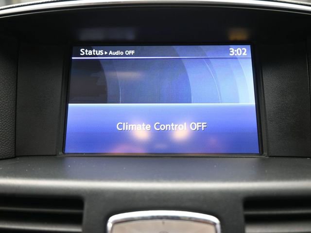 Used 2017 INFINITI Q70 L 3.7 image 32