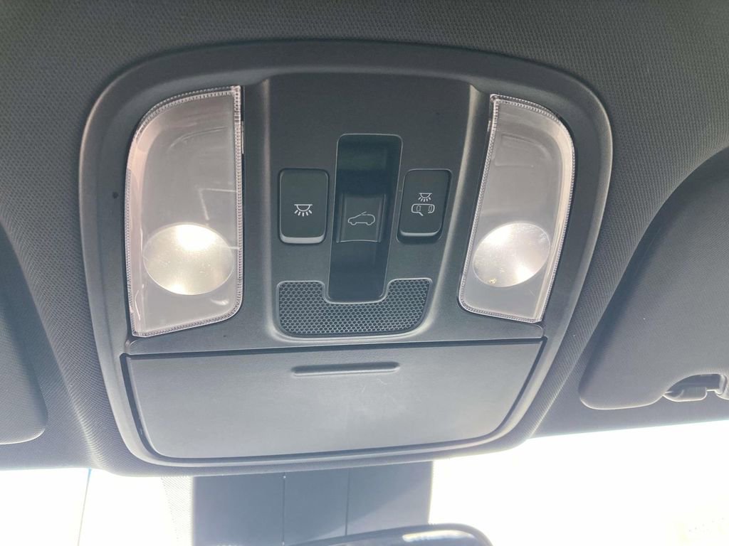 Used 2020 Kia Sportage S w/ S FWD Sunroof Package image 27
