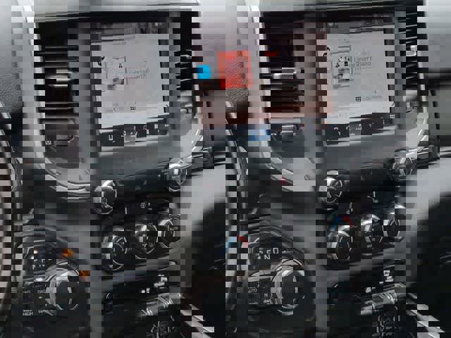 Used 2022 RAM 1500 Big Horn image 26