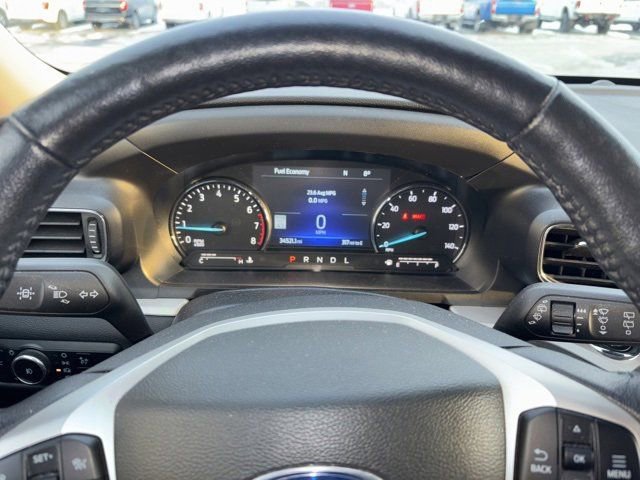 Certified 2023 Ford Explorer XLT w/ Equipment Group 202A image 27