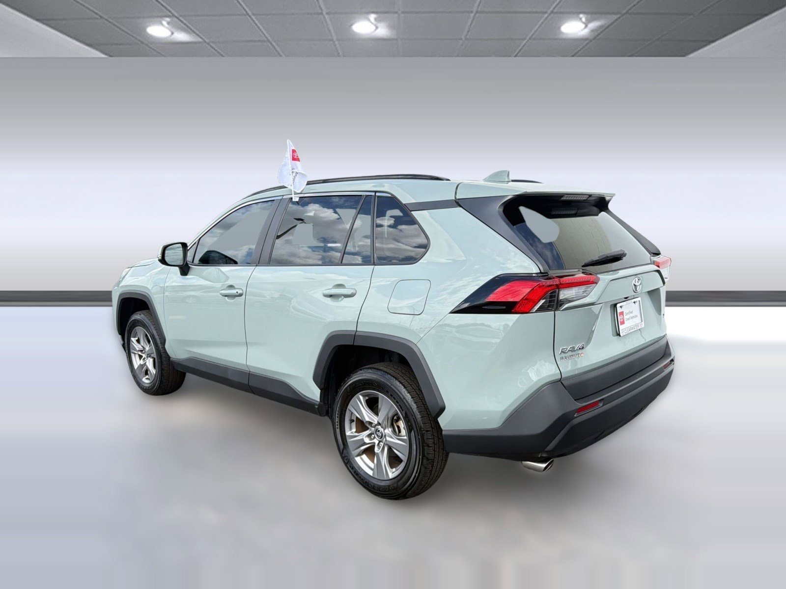 Certified 2023 Toyota RAV4 XLE w/ Convenience Package FWD image 3