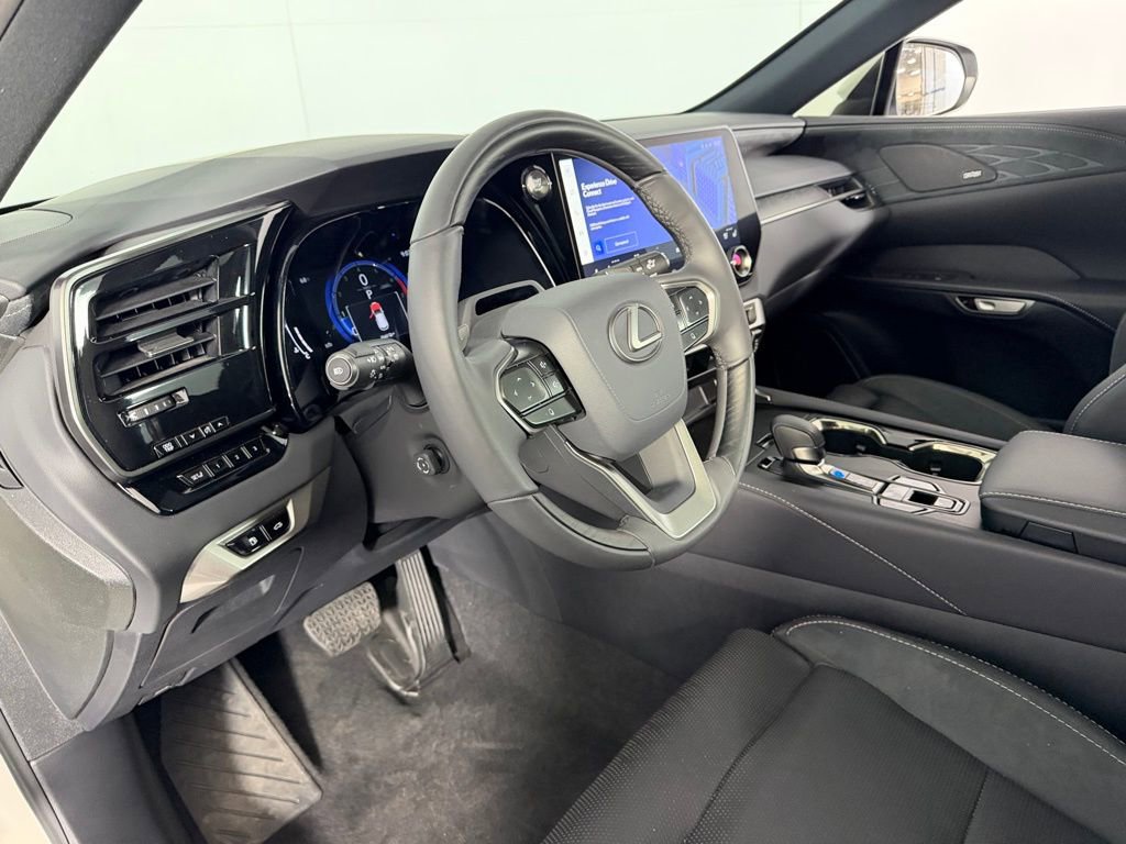 Used 2024 Lexus RX 350 FWD w/ Convenience Package image 22