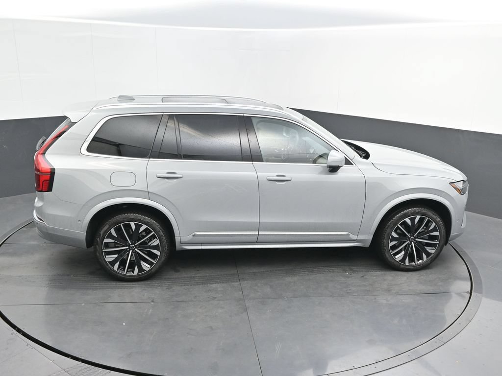 New 2026 Volvo XC90 B6 Plus w/ Protection Package Premier AWD/4WD image 28
