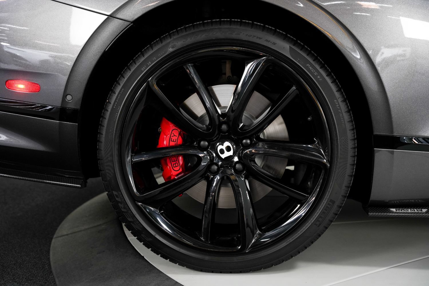 Used 2021 Bentley Continental GT V8 AWD/4WD image 32