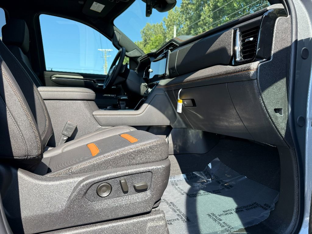 New 2026 GMC Sierra 1500 AT4 w/ AT4 Premium Package image 32