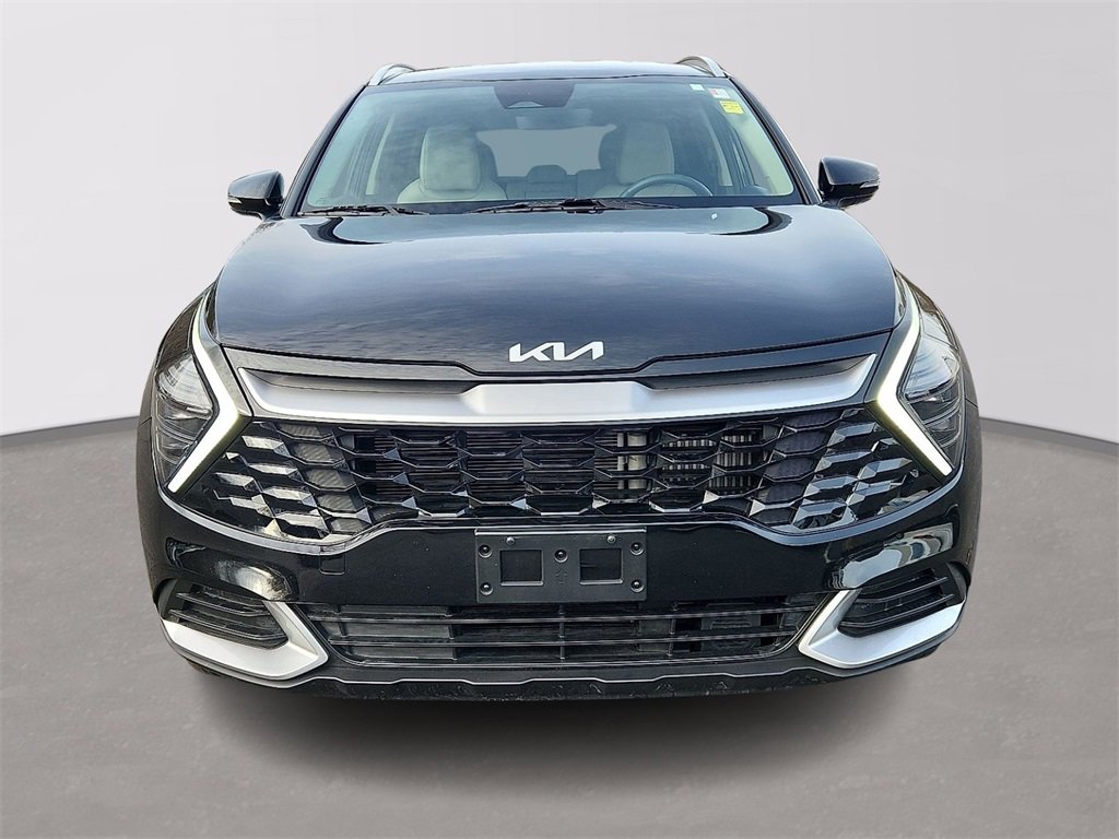 Certified 2025 Kia Sportage EX image 2