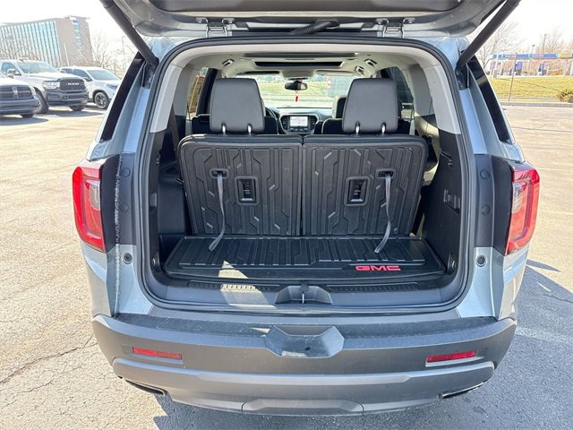 Used 2023 GMC Acadia AT4 w/ Technology Package image 25