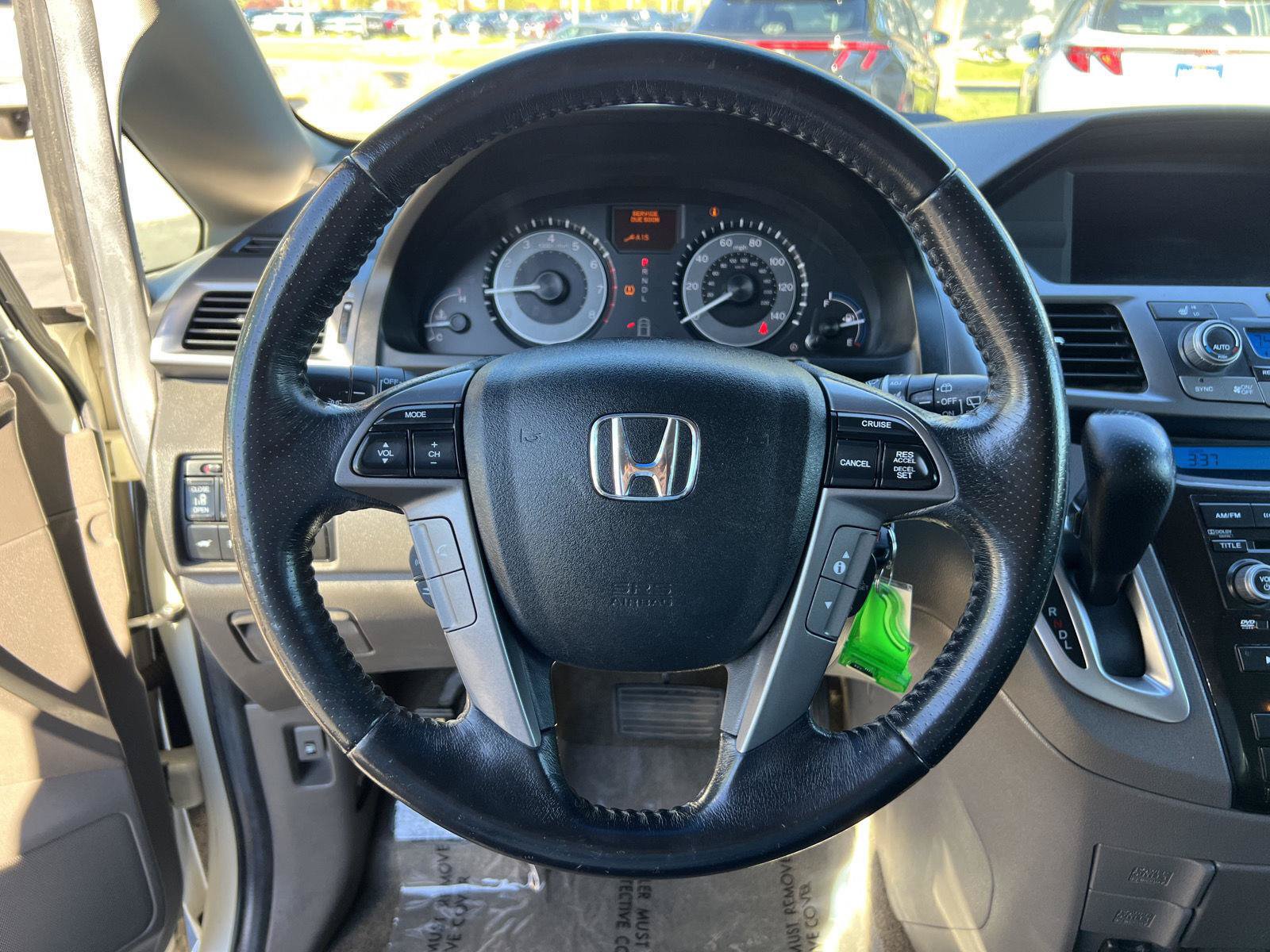 Used 2013 Honda Odyssey Touring image 6
