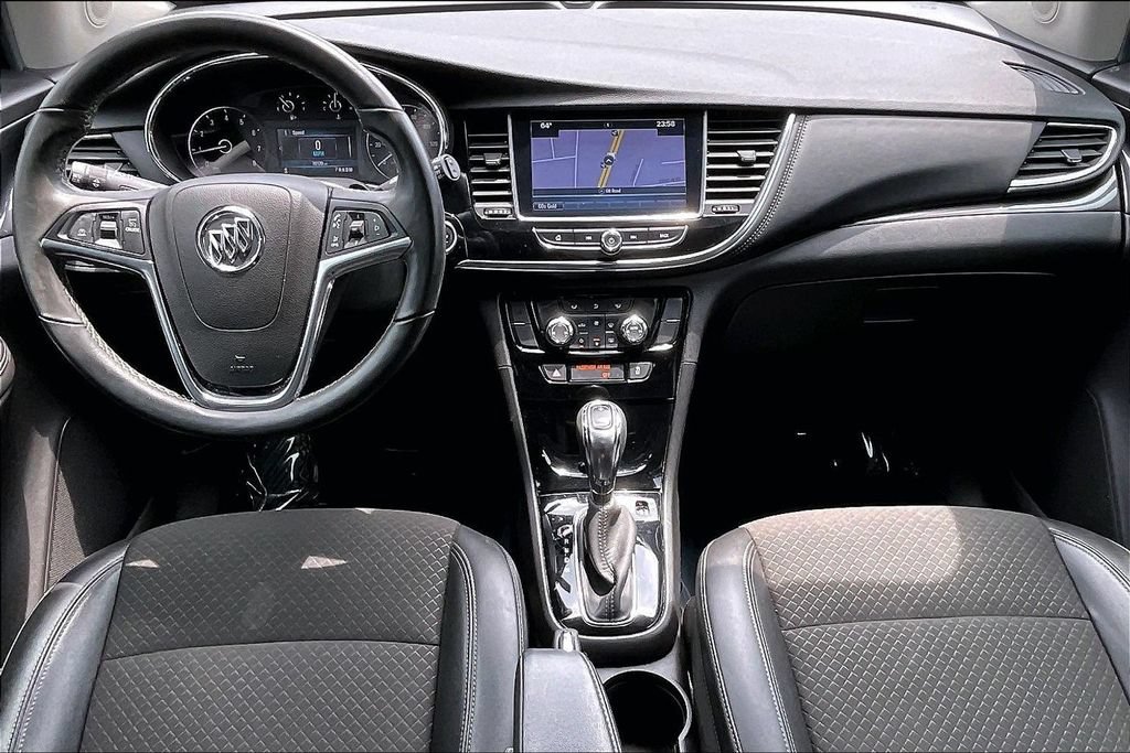 Used 2018 Buick Encore Sport Touring FWD image 16