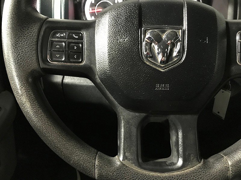 Used 2015 RAM 1500 Classic SLT image 24