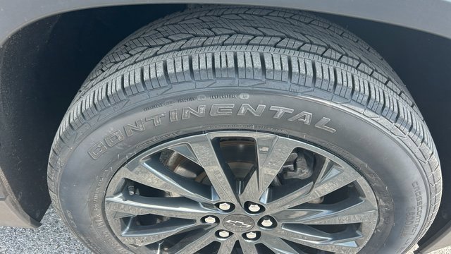 Certified 2023 Chevrolet Traverse RS image 11