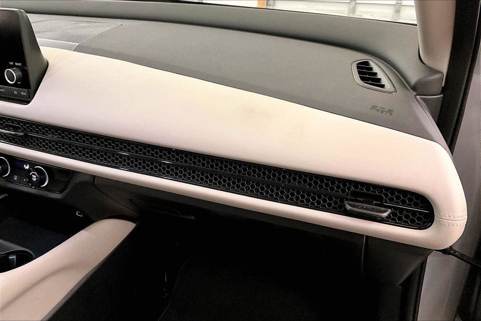 Used 2024 Honda HR-V LX image 15