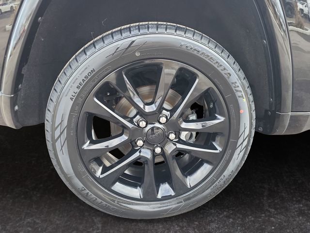 Used 2020 Jeep Grand Cherokee Altitude image 30