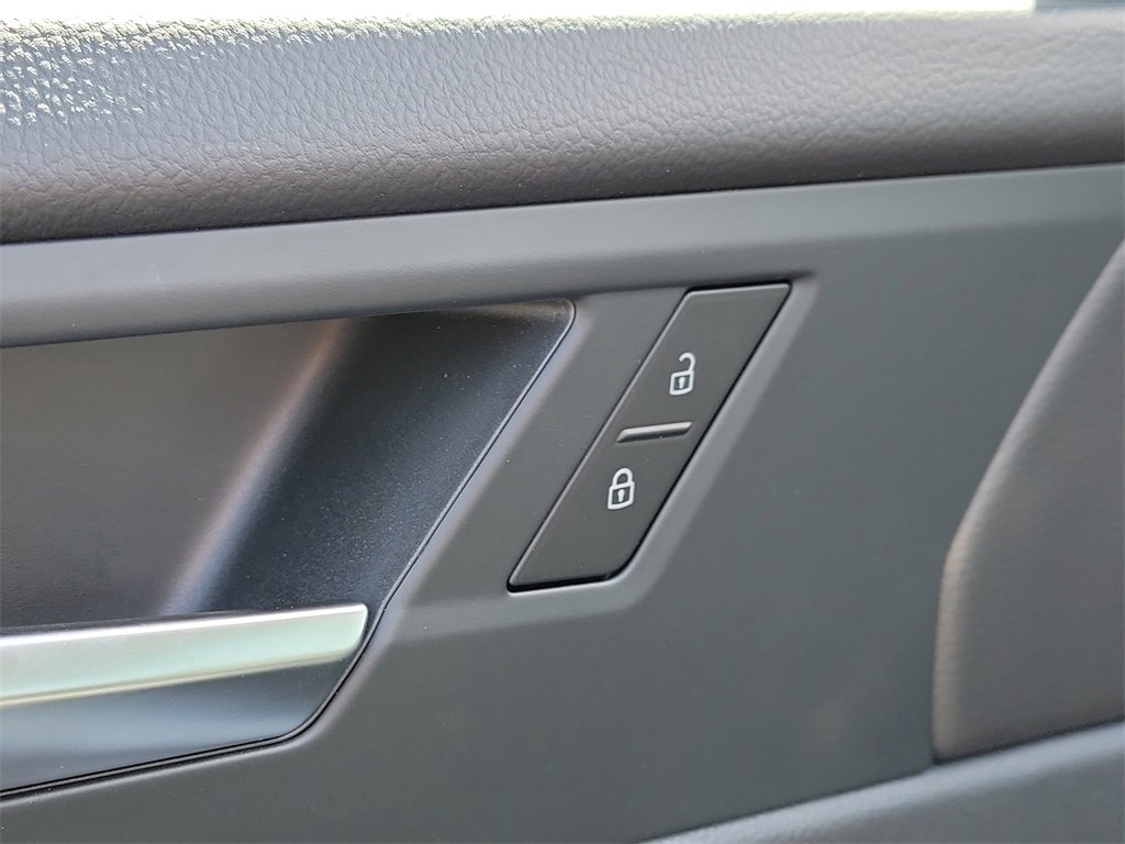 New 2026 Volkswagen Jetta SE image 13