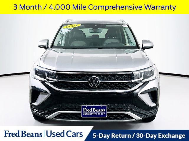 Used 2022 Volkswagen Taos SEL image 2