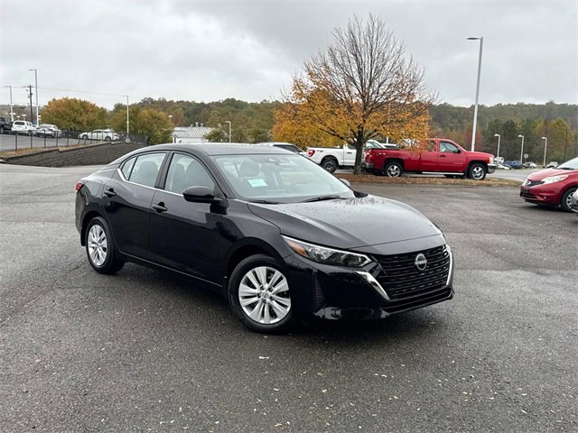 New 2025 Nissan Sentra S image 2