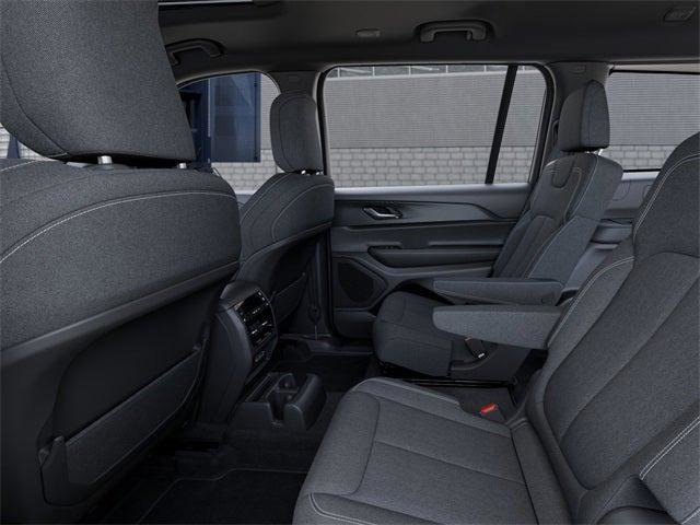 New 2025 Jeep Grand Cherokee L Laredo image 23