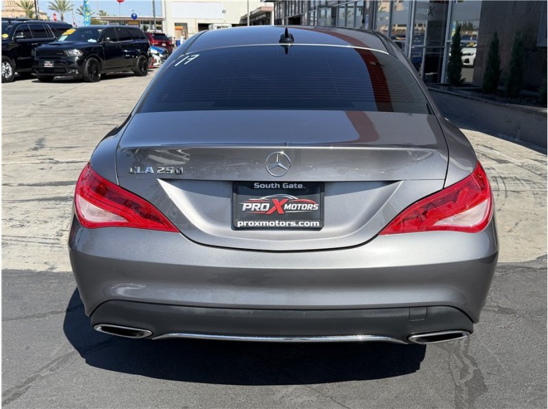 Used 2018 Mercedes-Benz CLA 250 image 5