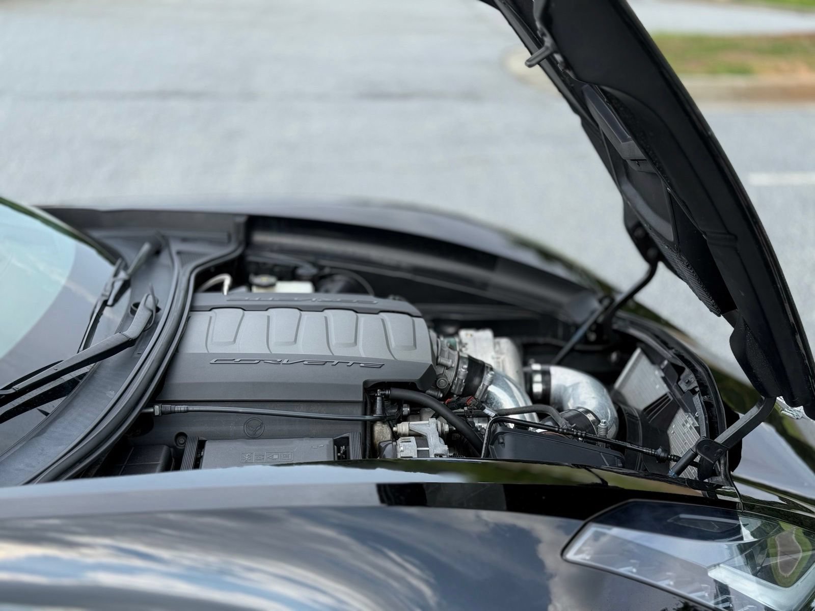 Used 2015 Chevrolet Corvette Stingray Convertible w/ 3LT Preferred Equipment Group RWD image 40
