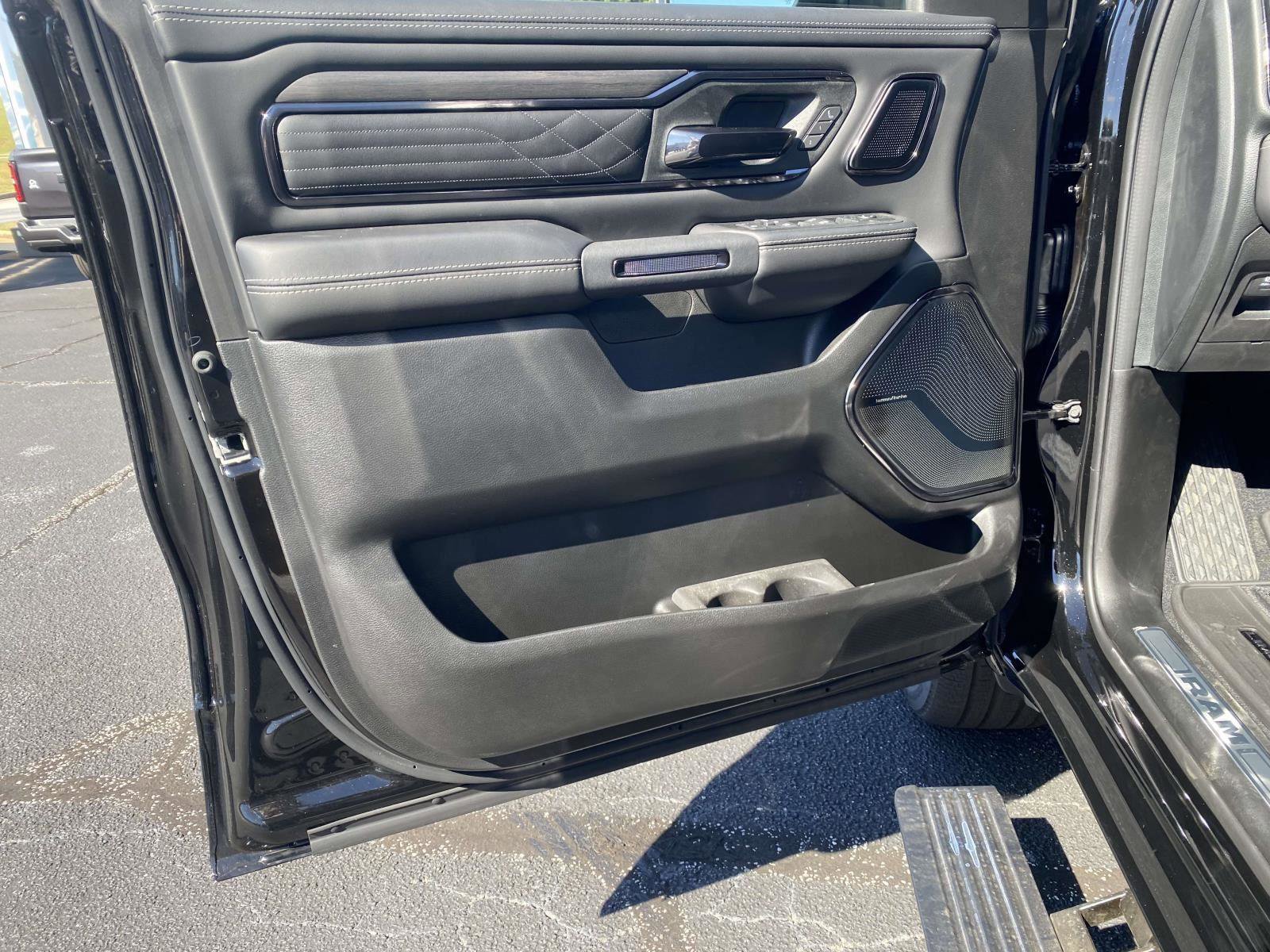 New 2026 RAM 1500 Limited image 17